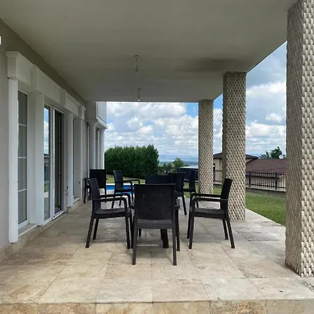 Daily Detached For Rent *