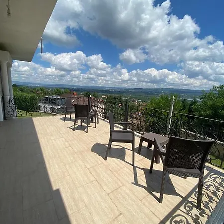 Daily Detached For Rent Villa